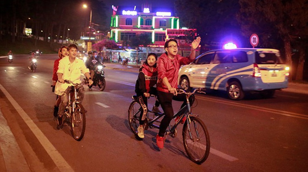 đạp xe đôi ở Sầm Sơn
